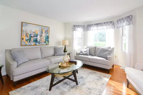 10 Johnathan Pass Way, Dudley, MA 01571 photo 5