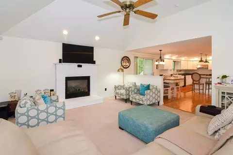 10 Johnathan Pass Way, Dudley, MA 01571 photo 15