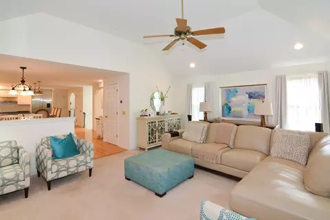 10 Johnathan Pass Way, Dudley, MA 01571 photo 14