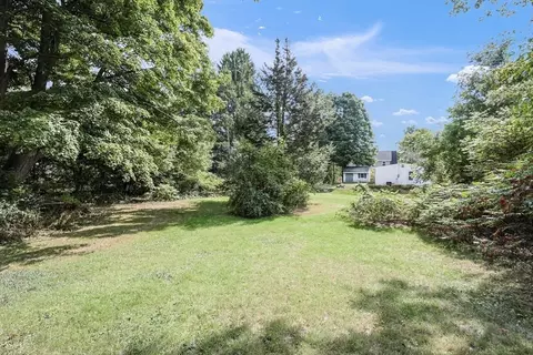 4 Hartford Ave S, Upton, MA 01568 photo 38
