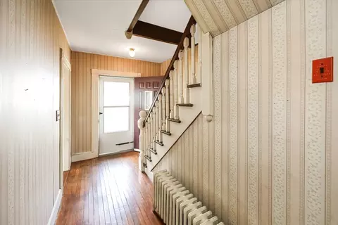 4 Hartford Ave S, Upton, MA 01568 photo 4