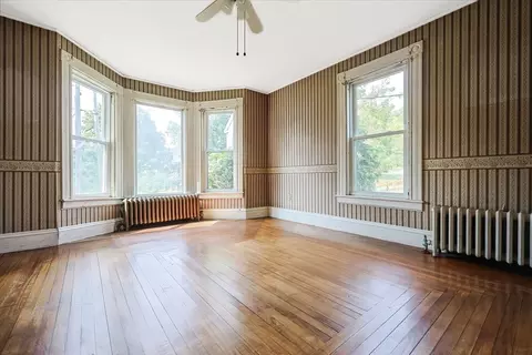 4 Hartford Ave S, Upton, MA 01568 photo 5