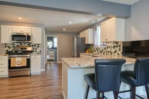 Kitchen - 141 N Main St #B, Webster, MA 01570 photo 1 of 4