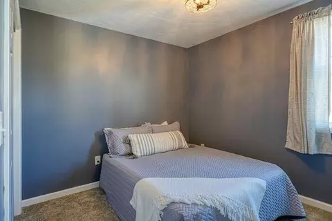 Bedroom - 141 N Main St #B, Webster, MA 01570 photo 1 of 5