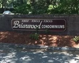 1301 Lawrence St #9, Lowell, MA 01852