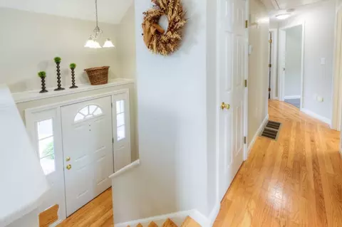 Entry Way - 12 Matteo St, Worcester, MA 01606 photo 1 of 1