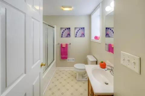 Bath - 12 Matteo St, Worcester, MA 01606 photo 2 of 2