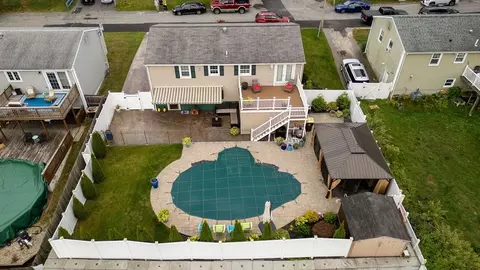 View/Area - 64 Berlin St, Fall River, MA 02720 photo 3 of 4