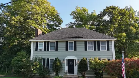 73 Maple St, North Brookfield, MA 01535
