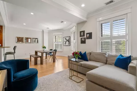 12 Worcester Sq #4, Boston, MA 02118