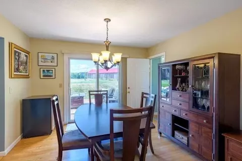 2 Bargate Ln, Hadley, MA 01035 photo 17