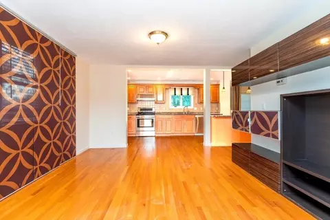 17 Richards Rd, Weymouth, MA 02189