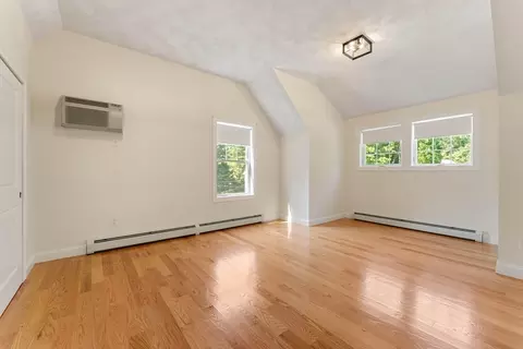 Bedroom - 9 Walnut Dr, Rowley, MA 01969 photo 4 of 4