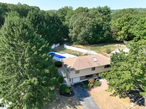 7 Genardy Way, Framingham, MA 01701