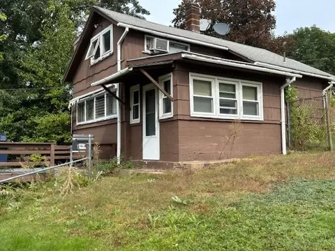 4 Otto Ln, Westminster, MA 01473