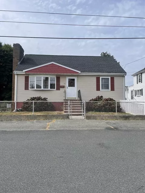 11 Dane St, Peabody, MA 01960