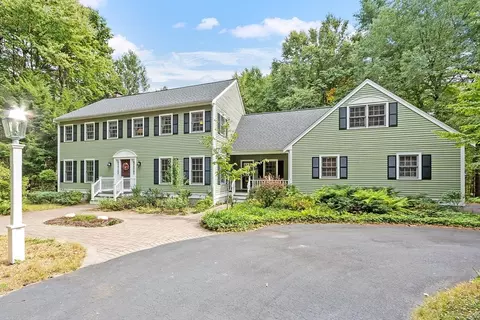 85 Hager Ln, Boxborough, MA 01719