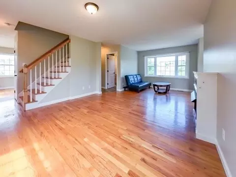 Living - 408 Roosevelt Ave, Springfield, MA 01118 photo 1 of 6