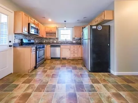 Kitchen - 408 Roosevelt Ave, Springfield, MA 01118 photo 2 of 2