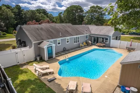 56 Seth Parker Rd, Barnstable, MA 02632 photo 2