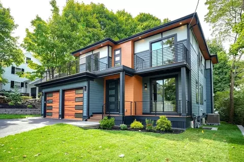 87 Goden St, Belmont, MA 02478