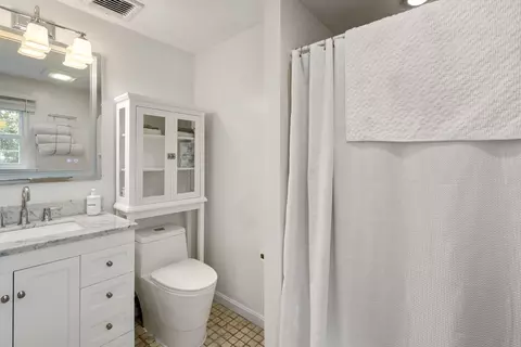29 Anthony Ln, Dedham, MA 02026 photo 16