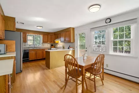 29 Anthony Ln, Dedham, MA 02026 photo 7