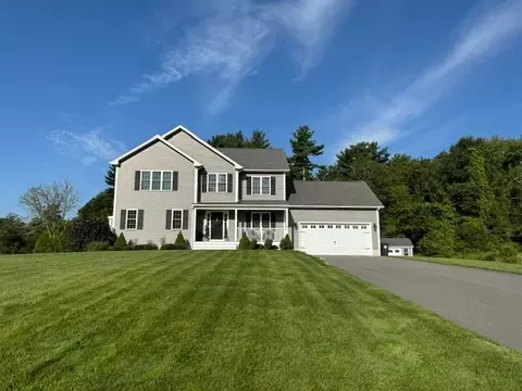 9 Blacksmith Dr, Acushnet, MA 02743 photo 3
