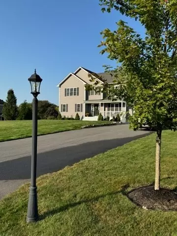 9 Blacksmith Dr, Acushnet, MA 02743 photo 2