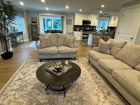 9 Blacksmith Dr, Acushnet, MA 02743 photo 6