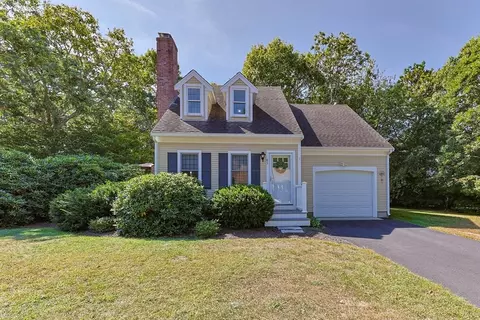 85 Eben Smith Rd, Barnstable, MA 02632