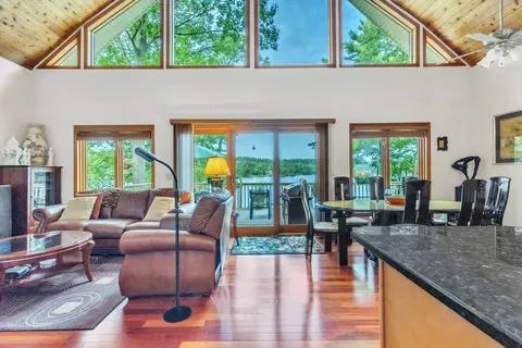 28 Shoreline Dr, Ware, MA 01082 photo 9