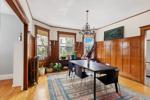 76 Draper St #1, Boston, MA 02122