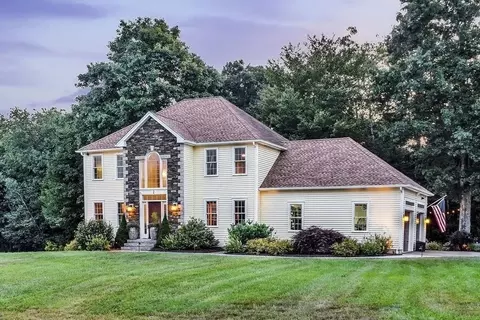 2 Morris Ln, Rutland, MA 01543