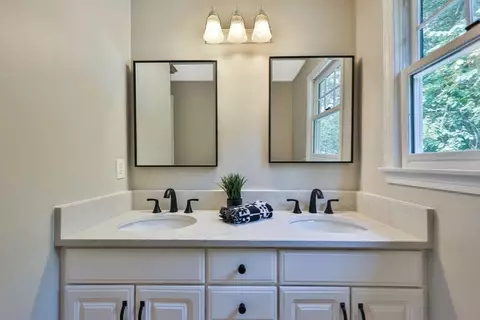 1 Baldwin Cir, Ashland, MA 01721 photo 27