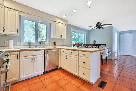 1 Baldwin Cir, Ashland, MA 01721 photo 13