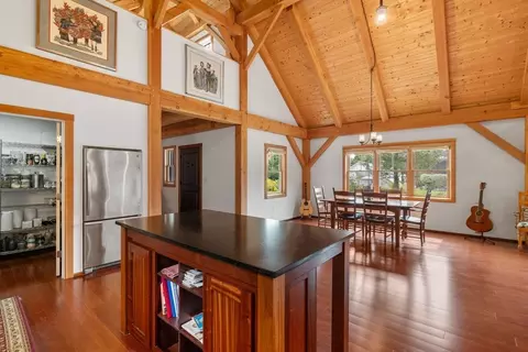 70 North Ave, Mendon, MA 01756 photo 17