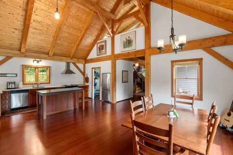 70 North Ave, Mendon, MA 01756 photo 18