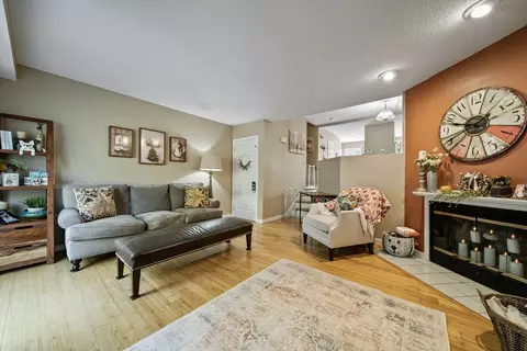 52 Pickman Rd #3B, Salem, MA 01970