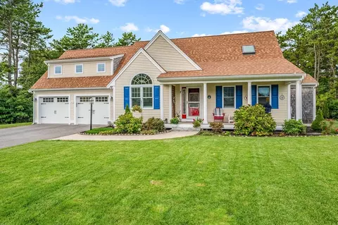 7 Faiths Way, Falmouth, MA 02536