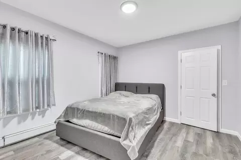 253-255 Oak St, Springfield, MA 01151 photo 11