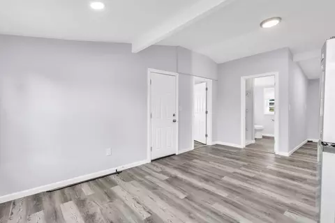 253-255 Oak St, Springfield, MA 01151 photo 26