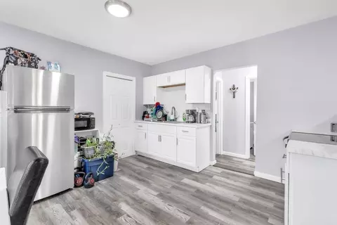 253-255 Oak St, Springfield, MA 01151 photo 17