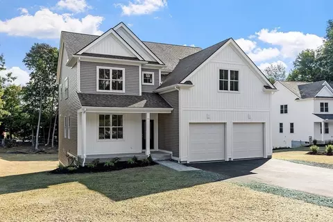 17 Lantern Ln, Shrewsbury, MA 01545