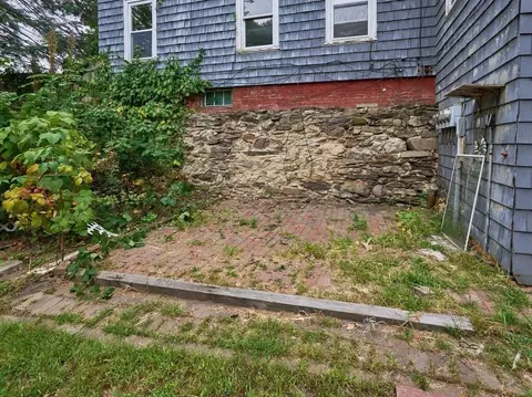 89 Mill St, Worcester, MA 01603 photo 30