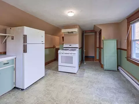 89 Mill St, Worcester, MA 01603 photo 12