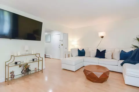50 Brookvale St #2B, Lynn, MA 01905
