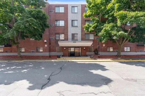 400 Governors Dr #37, Winthrop, MA 02152