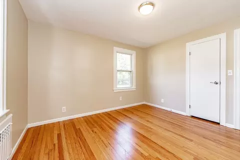 29 Davis St, Springfield, MA 01104 photo 27