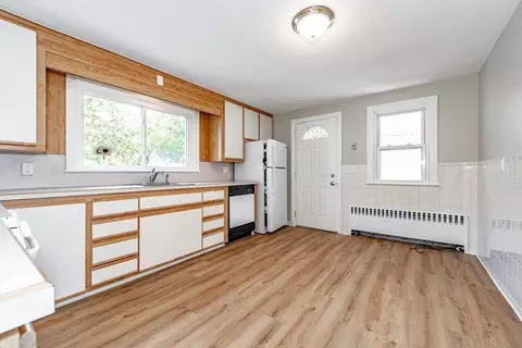 29 Davis St, Springfield, MA 01104 photo 15